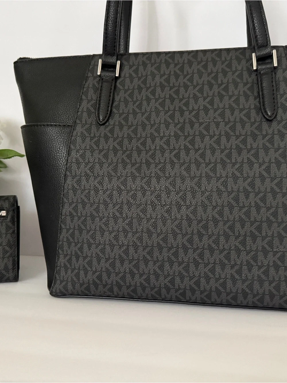 Michael Kors LG Charlotte Tote Bag + Matching Wallet